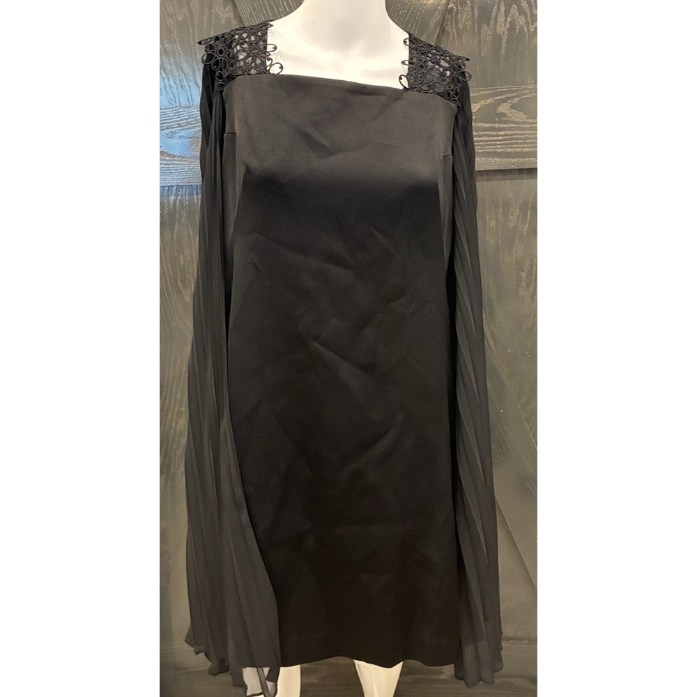 Kay Unger New York Black Shift Dress 14 Cape Sleeve‎ Cocktail Elegant Formal LBD